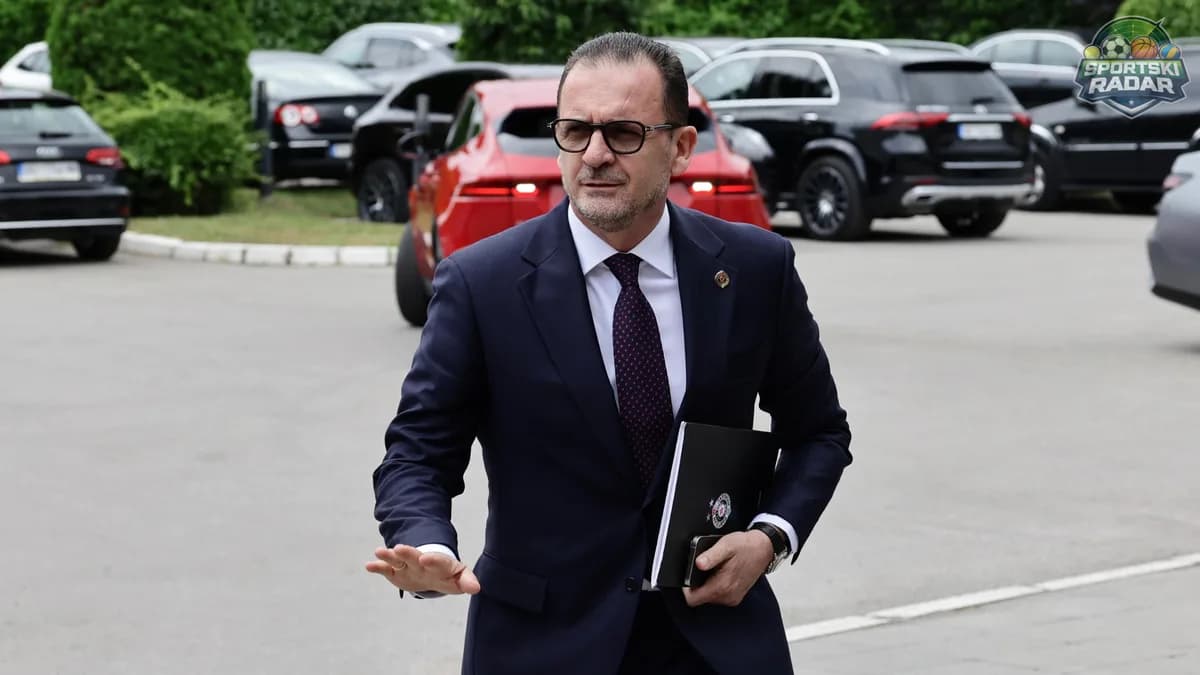 Potres u Humskoj: Mijatović podneo ostavku, Ljajić ostaje na čelu Partizana