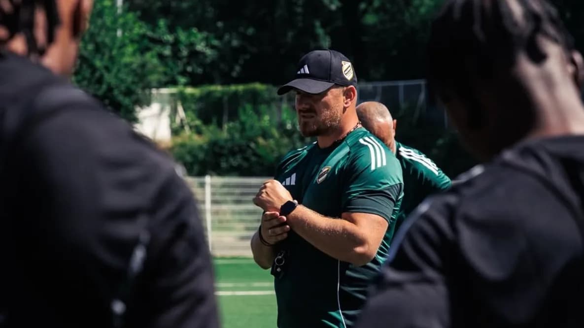 EMOTIVAN RASTANAK NA BANOVOM BRDU: Marko Jakšić se oglasio nakon otkaza, reči bivšeg stratega odzvanjaju Čukaricom!