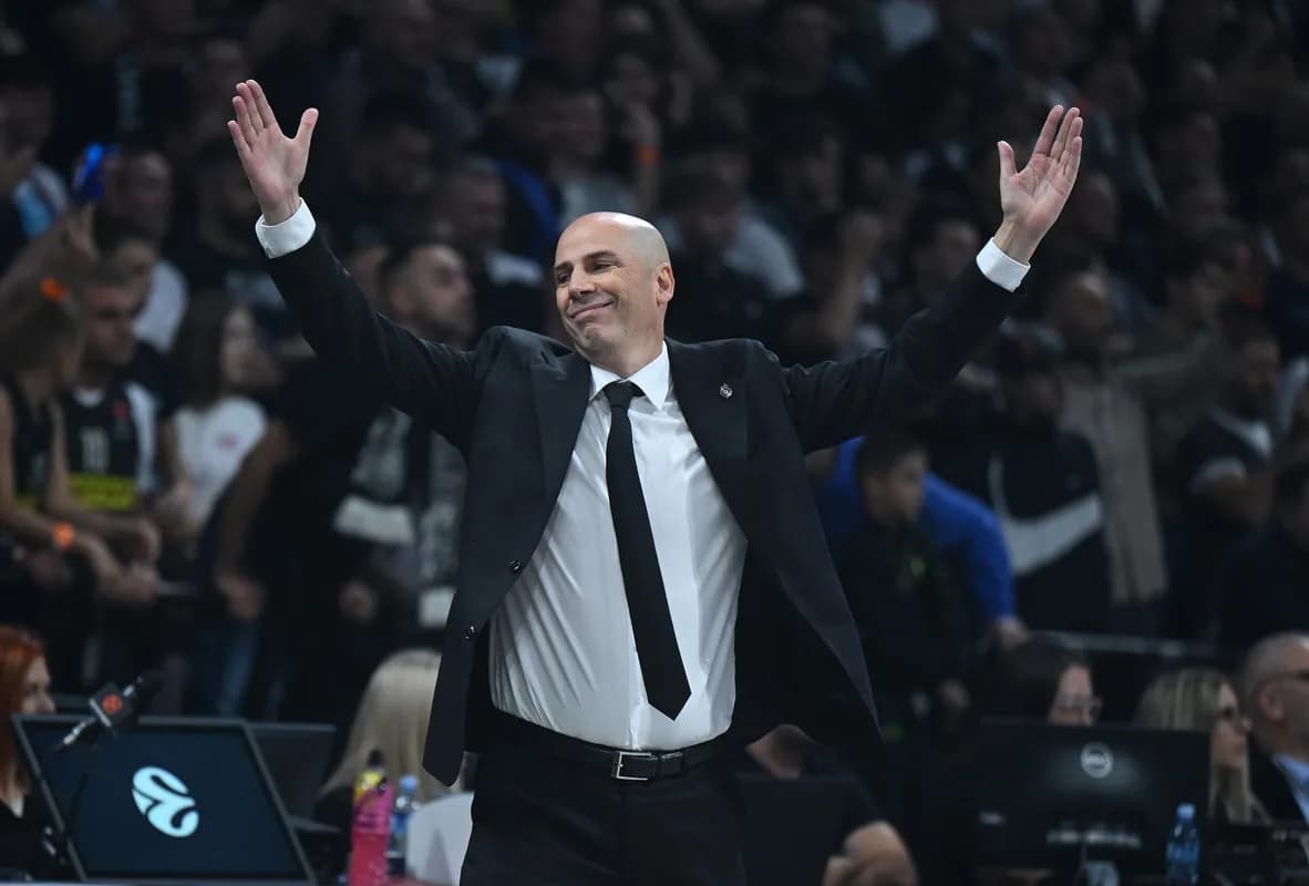 ISTANBULSKA VATRA NE PRAŠTA KIKSEVE: Đoan Penjaroja pred put na megdan Fenerbahčeu priznao šutersku agoniju i zagonetno odbrusio o pojačanjima!