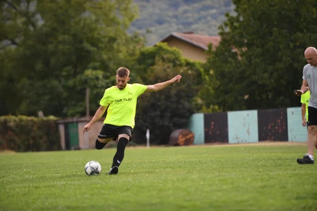 JURIŠ NA NOVU POBEDU: Veljko Videnović puca od samopouzdanja, Rembas sprema paklen doček Slogi iz Leskovca!