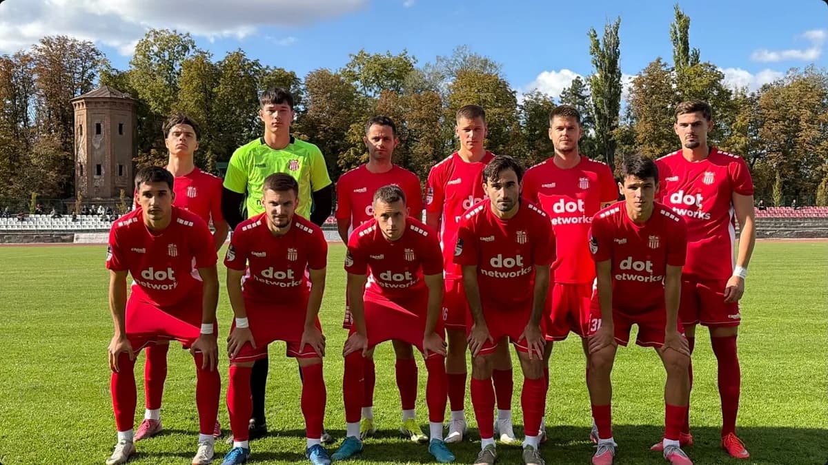 DRAMA U JUŽNOM BANATU: Džoker Čejić srušio desetoricu „Optičara“, Vršac slavio posle crvenog kartona Đurovića i isključenja trenera Jovanovića!