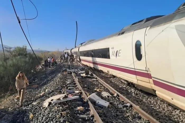 ŠPANSKI FUDBAL U ŽALOSTI: Odložene utakmice Kupa kralja posle železničke tragedije (VIDEO)