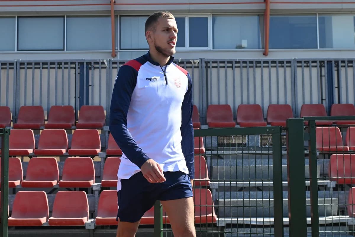 POSLEDNJI TRENING PRED ODLAZAK U NEMAČKU: Paunović pozvao još jednog mladog orlića pred gostovanje! — slika 12