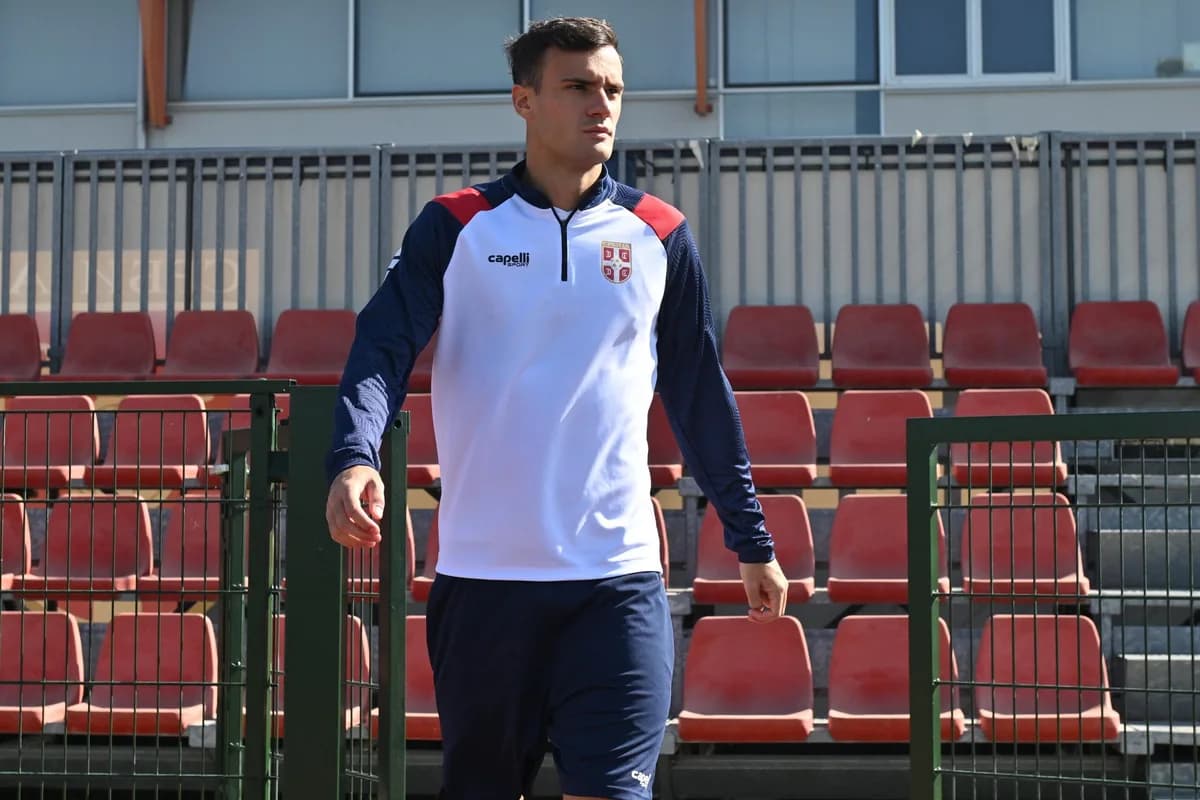 POSLEDNJI TRENING PRED ODLAZAK U NEMAČKU: Paunović pozvao još jednog mladog orlića pred gostovanje! — slika 18