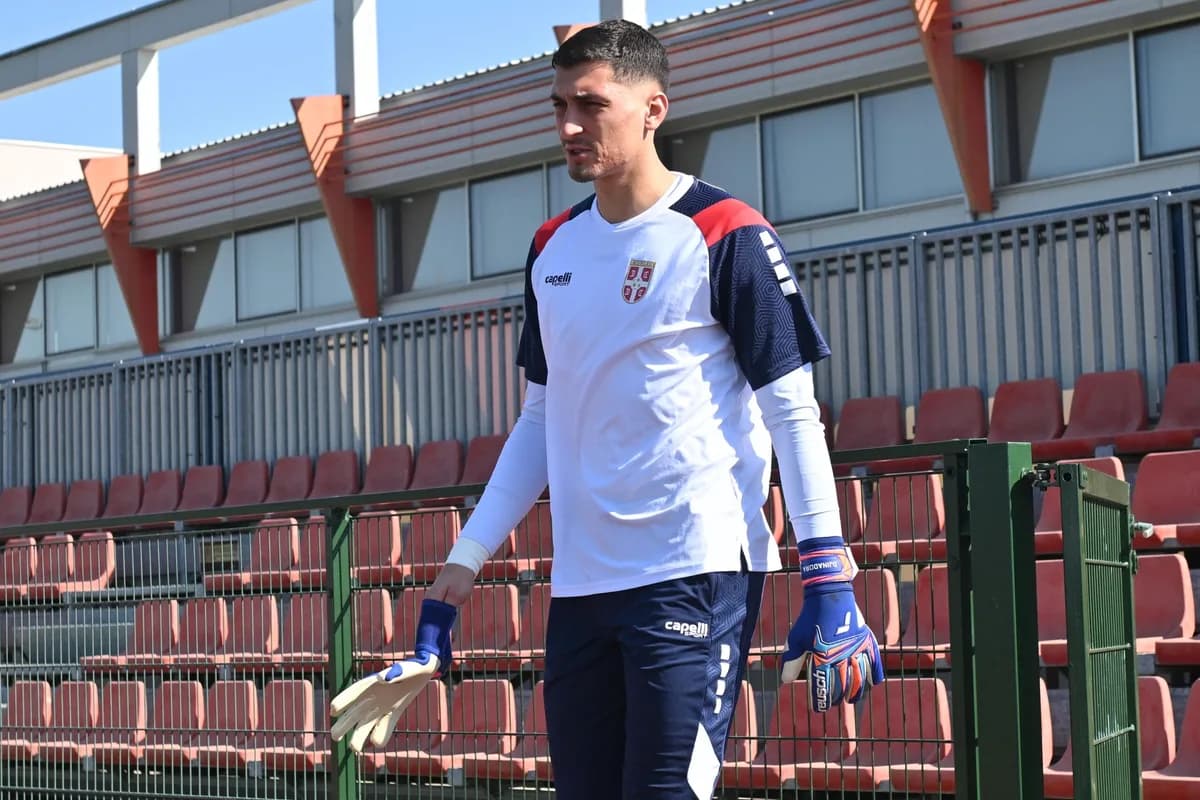 POSLEDNJI TRENING PRED ODLAZAK U NEMAČKU: Paunović pozvao još jednog mladog orlića pred gostovanje! — slika 22