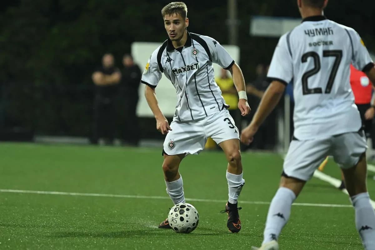 SAŠA ILIĆ KONAČNO MOŽE DA ODAHNE: Partizan jači za dvojicu levih bekova pred okršaj sa Novim Pazarom!