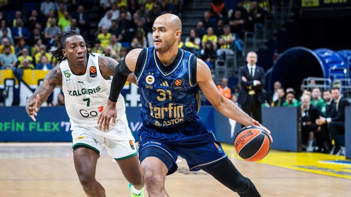 Fenerbahče ubedljiv protiv Žalgirisa: Devetorica pogađala trojke, Larkin se vratio na teren