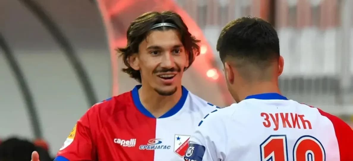 SUKAČEV KAO ROBERTO KARLOS: Statistička klinika mladog beka za oči selektora Paunovića!