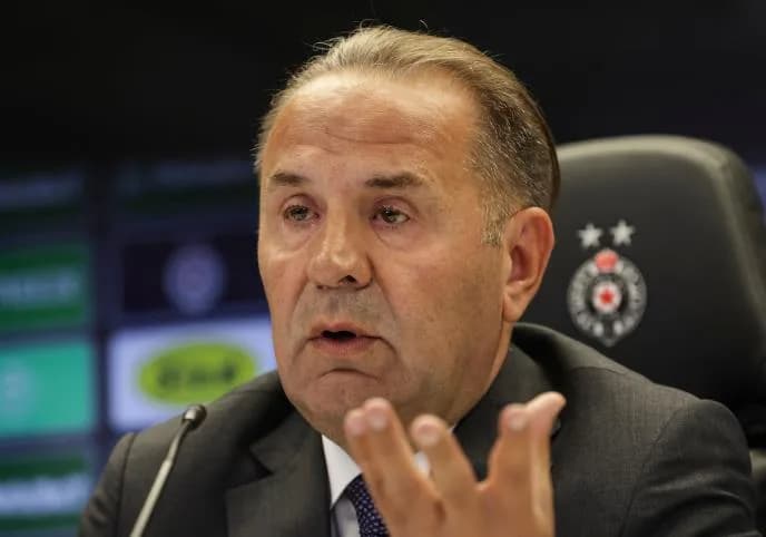 LJAJIĆ PRESEKAO POSLE PORAZA U PANČEVU: „Ne smenjujemo Sašu Ilića, nemamo luksuz da uništavamo klupske legende!”