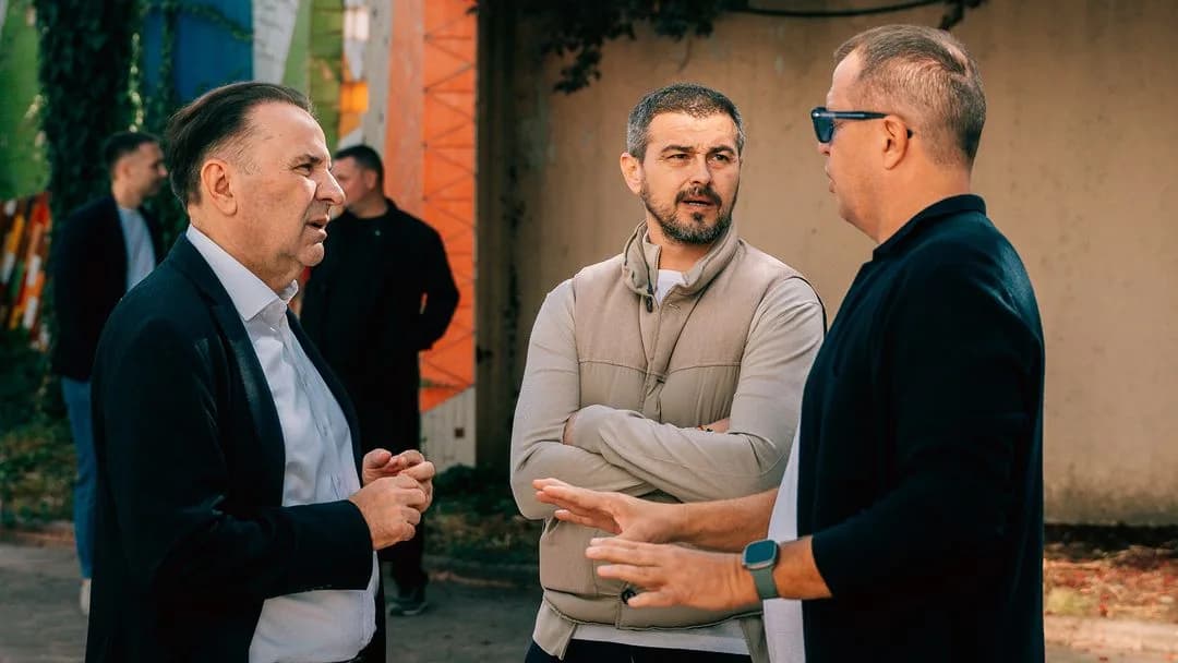 ISTORIJSKI KORAK ZA BUDUĆNOST CRNO-BELIH: Rasim Ljajić i Danko Lazović obišli radove na novoj Partizanovoj akademiji, prva deca stižu već u martu! — slika 2